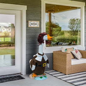 ATOWORLD straw hat pairs with goose wigs for chic outdoor scenes.