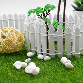 AUEAR fence is flexible and cuttable for custom layouts