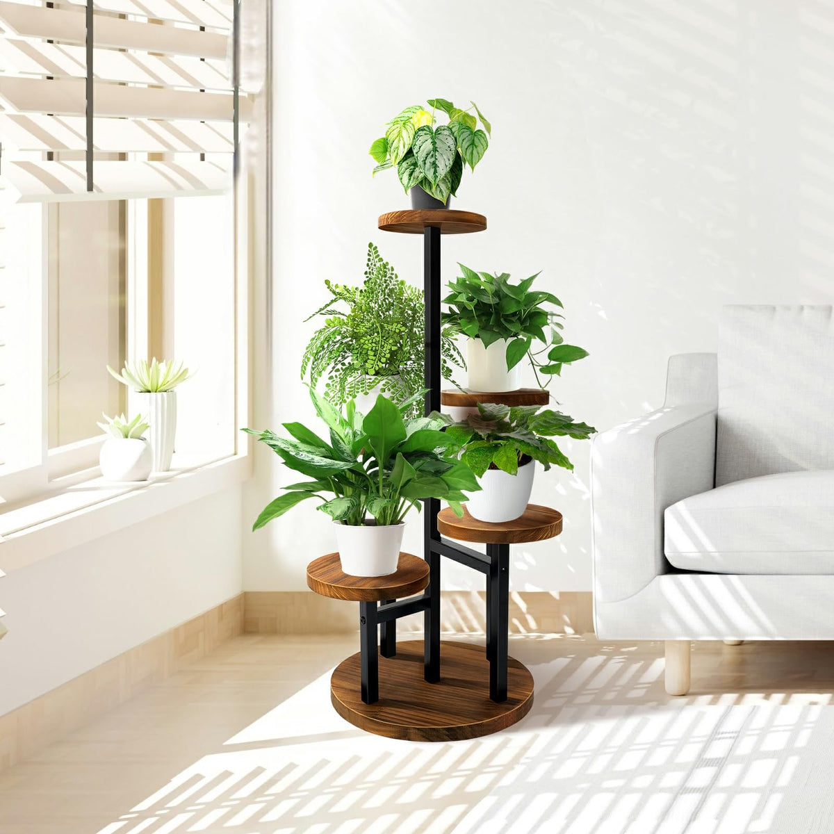 Augosta 13-inch base provides stable footing for multi-tier display