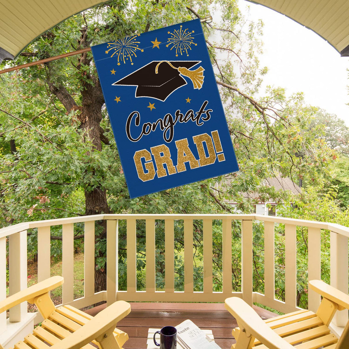 AVOIN colorlife grad cap flag blue on pole display for porch