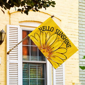 AVOIN colorlife Hello Sunshine flag back view showing same daisies for double-sided visibility.