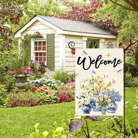 AVOIN colorlife blue and white chinoiserie floral motif enhances entryway