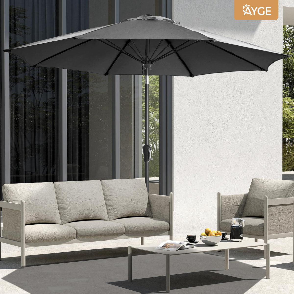 Ayge 8 fiberglass ribs add wind resistance and stable support.