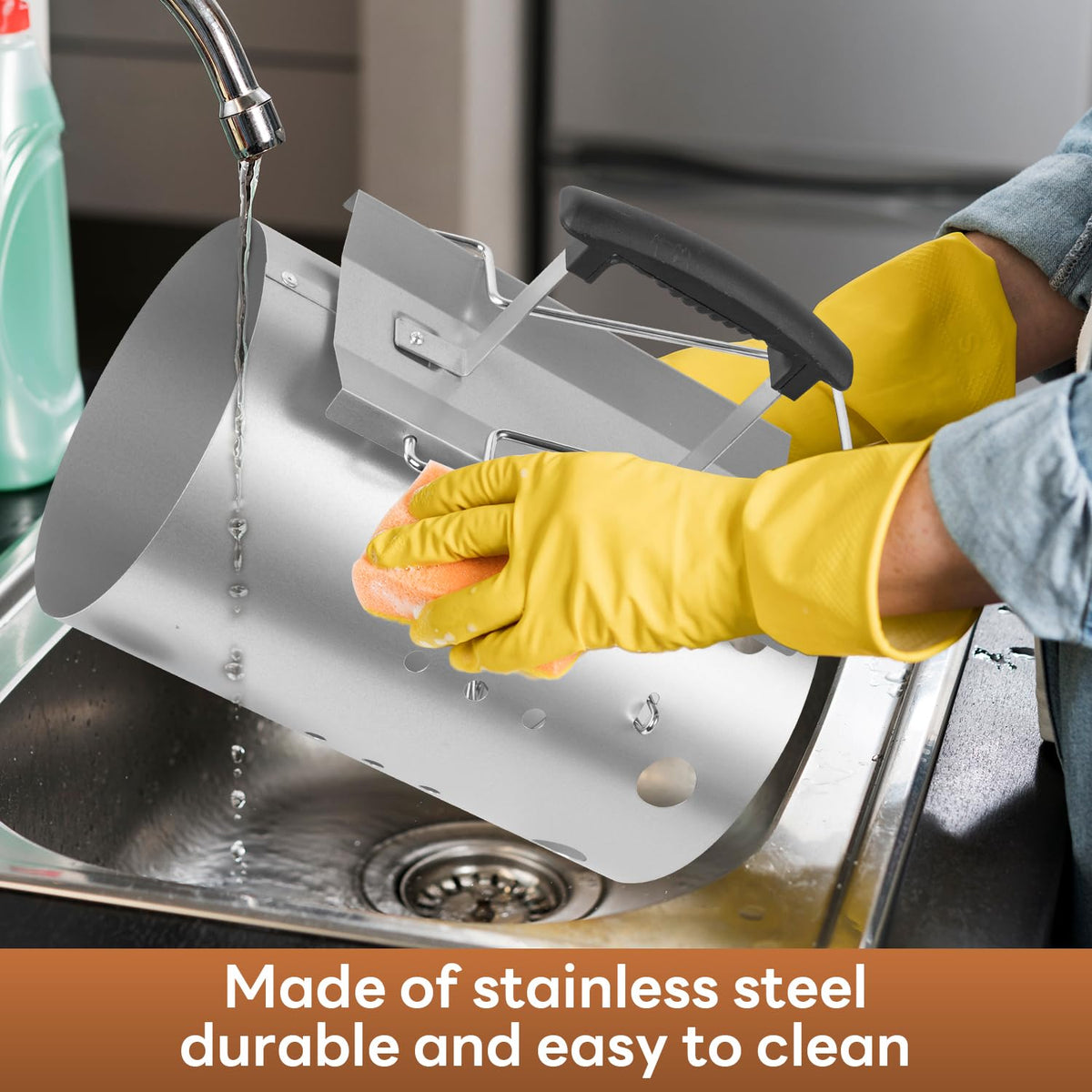 Ayiusideza supports bamboo and hardwood charcoal for versatile cookouts.