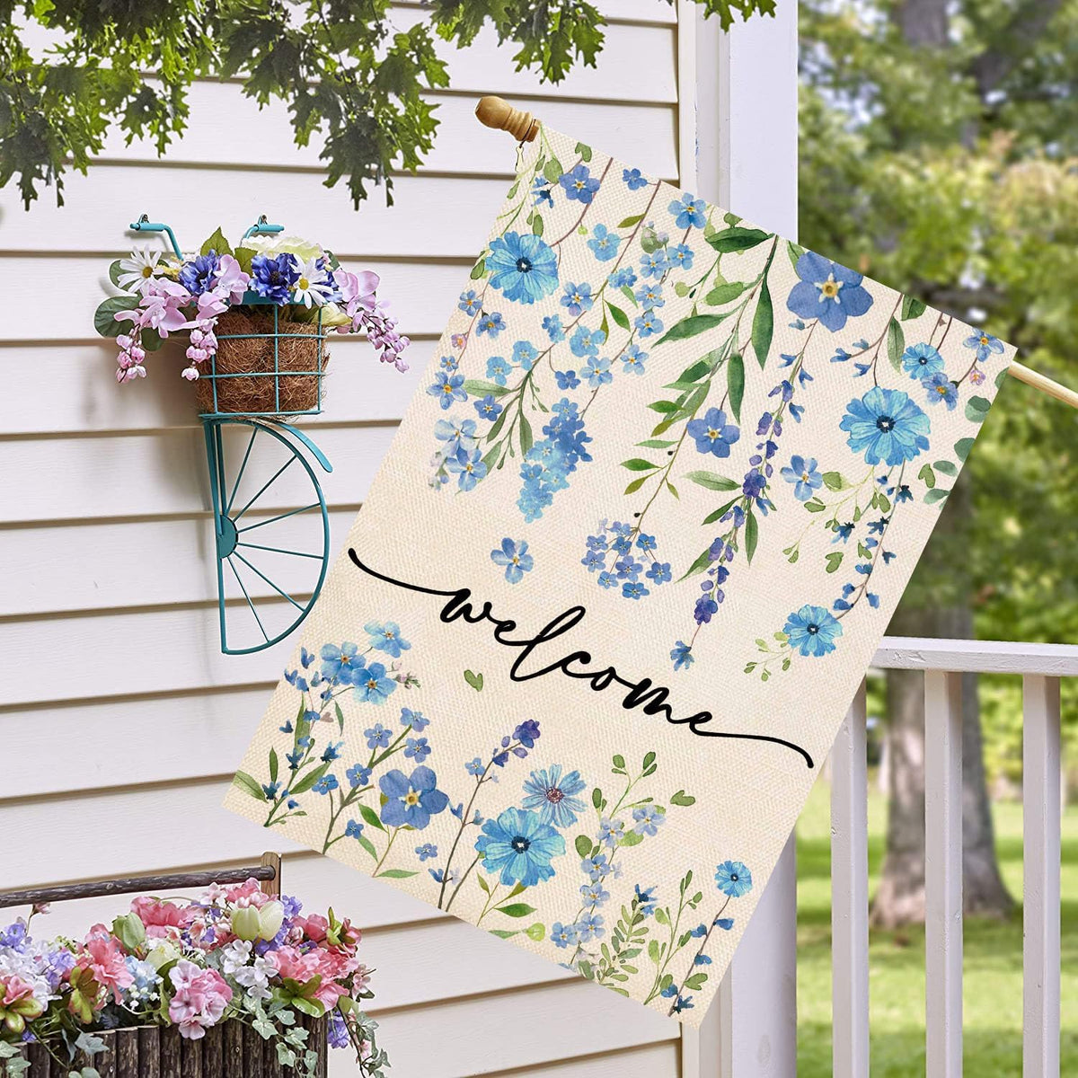 Close-up of burlap texture on Baccessor flag, highlighting durable fabric and premium stitching