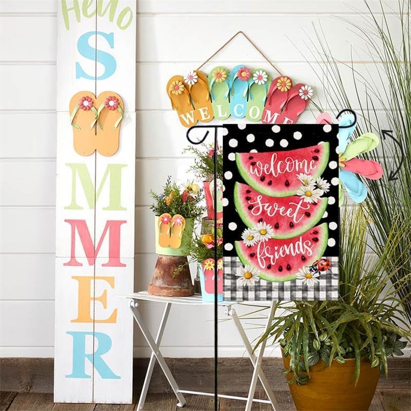 Baccessor Buffalo Plaid Dot flag adds seasonal charm to garden or porch.