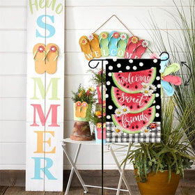 Baccessor Buffalo Plaid Dot flag adds seasonal charm to garden or porch.