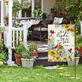 Baccessor double-sided burlap flag ensures visibility from every angle.
