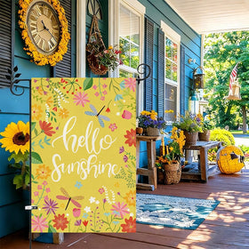 Baccessor Hello Sunshine floral-detail highlights cheerful spring decor.
