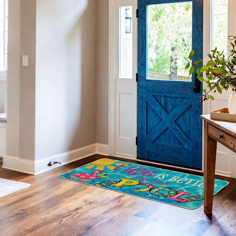 Non-slip rubber backing keeps the mat in place on entryways for stability.