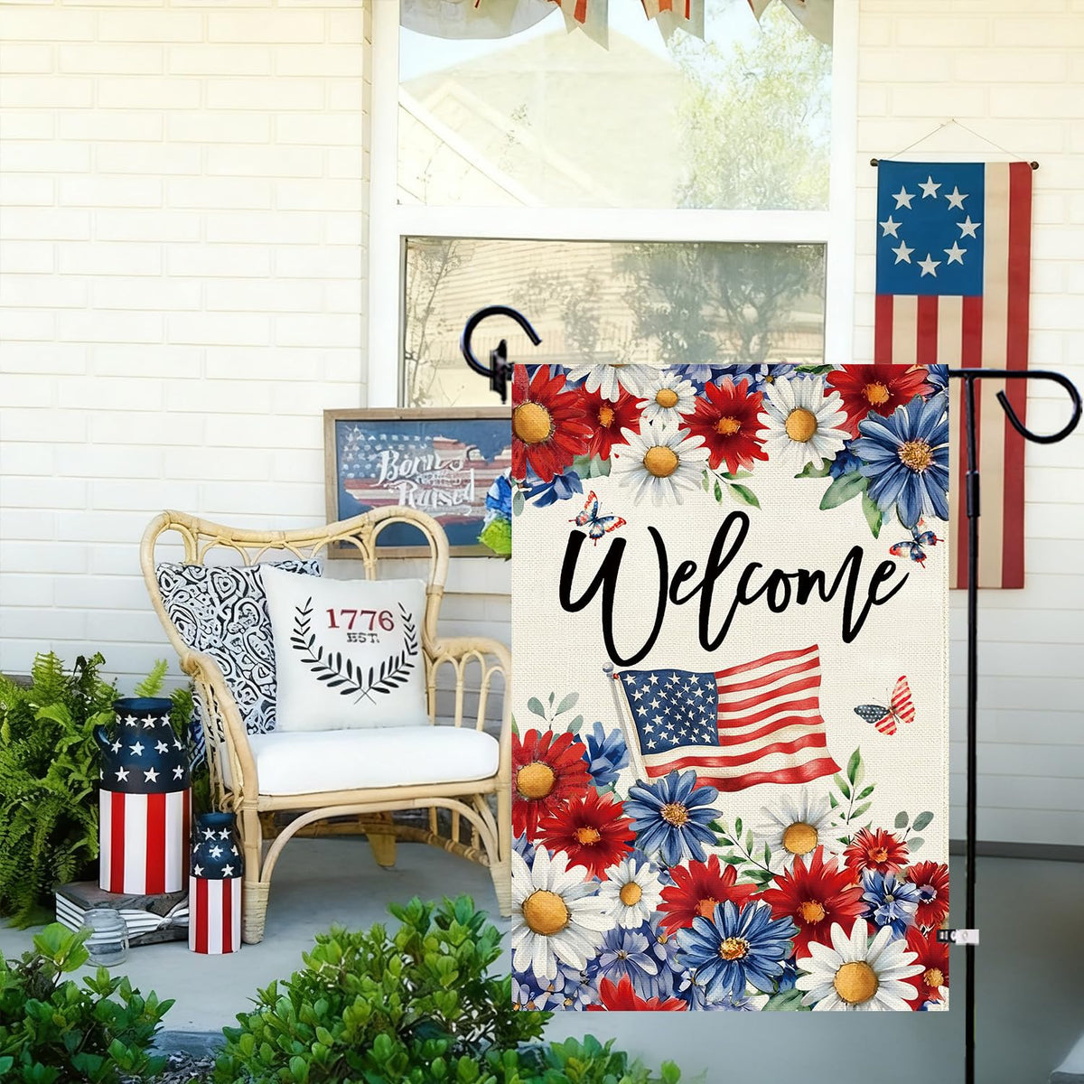 Baccessor patriotic daisy garden flag top-sleeve design for standard flag poles.