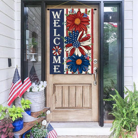 Baccessor floral stars motif adds festive charm to porch or patio.