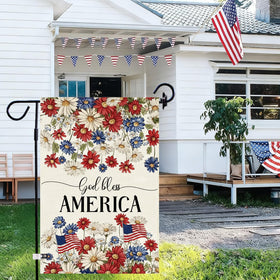 Baccessor weatherproof garden flag resists wind and rain for outdoor use.