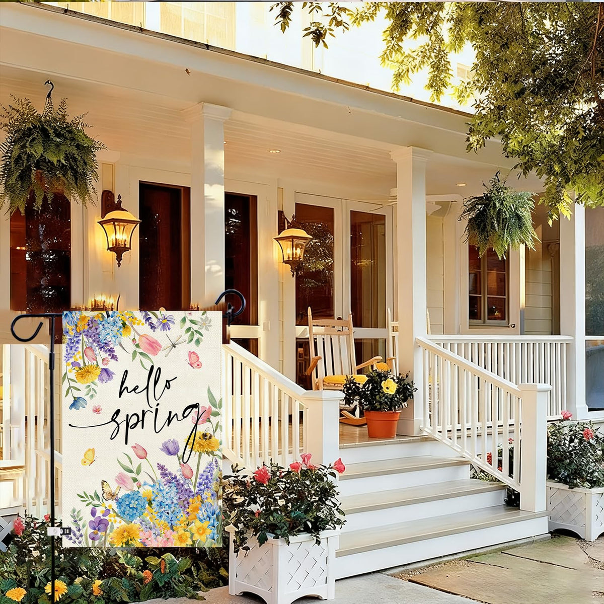 Baccessor tulip flowers flag for front yard, visible from all angles and adds seasonal charm.