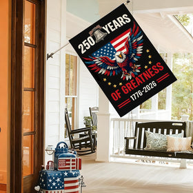 Baccessor ultra-durable fabric flag withstands wind and weather.
