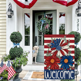 Baccessor weatherproof stitching maintains color and form in outdoor use