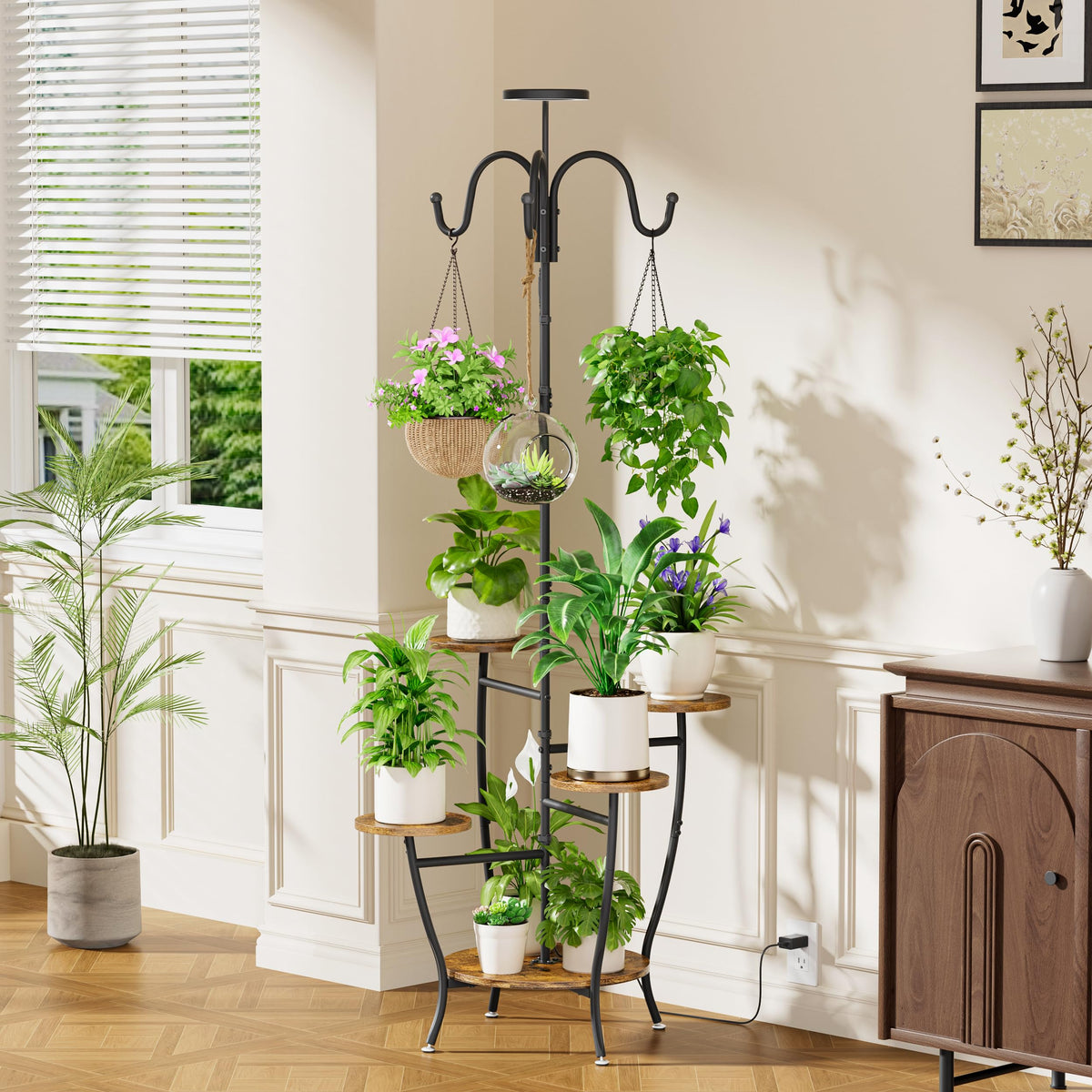 Iron frame close-up showing sturdy construction and wood shelves