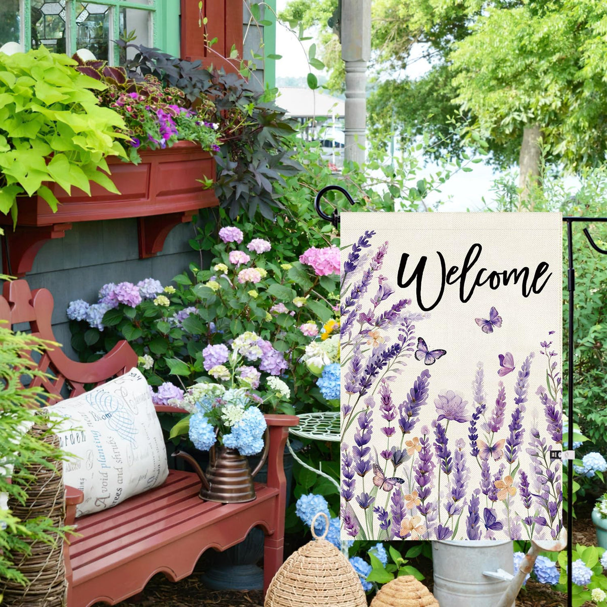 Baccessor lavender flowers burlap flag designed to withstand seasonal weather.