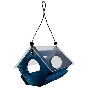 Backyard Essentials Two large openings give bluebirds room to fly through.