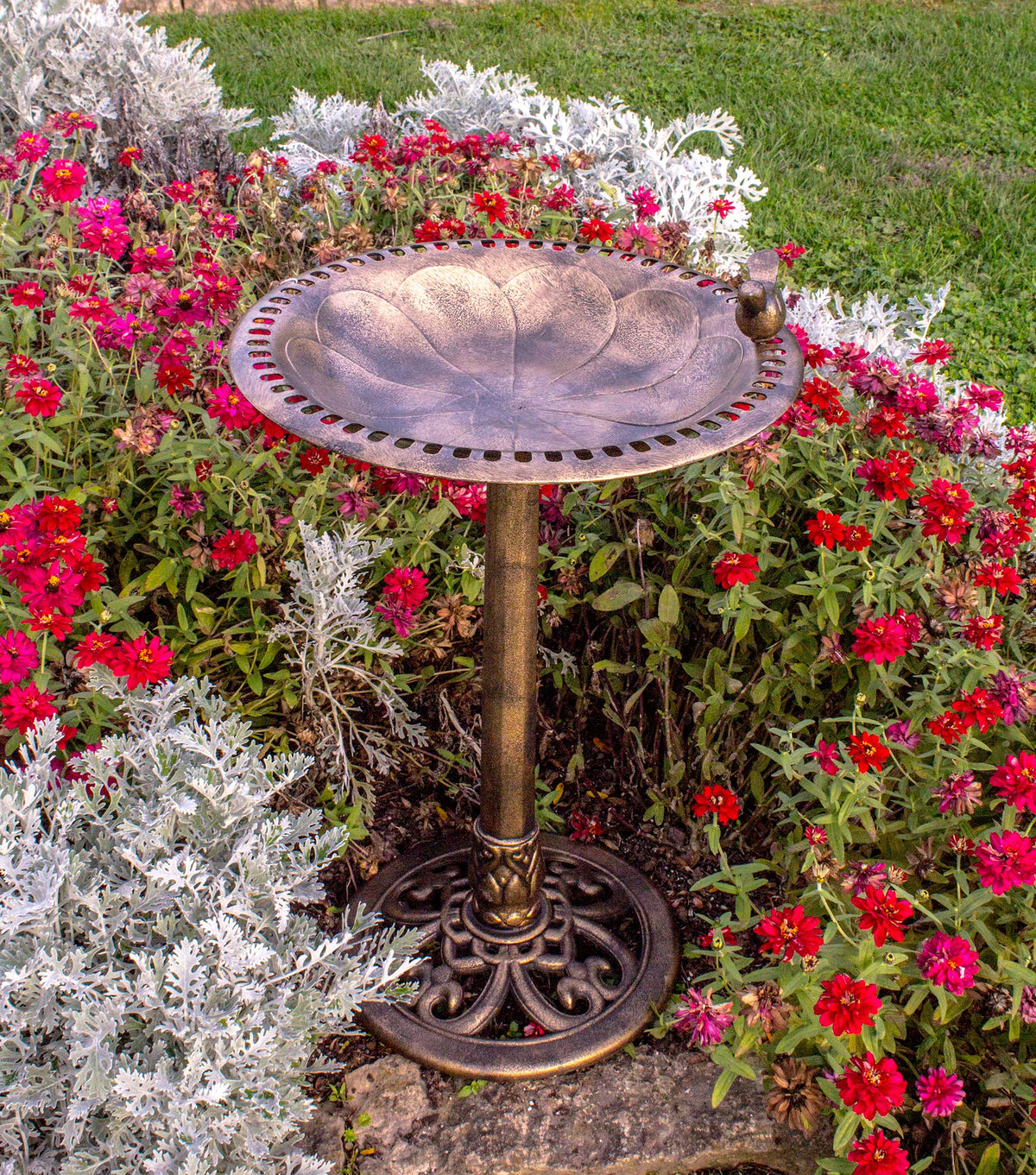 Backyard Expressions garden water feature blends beauty and function outdoors