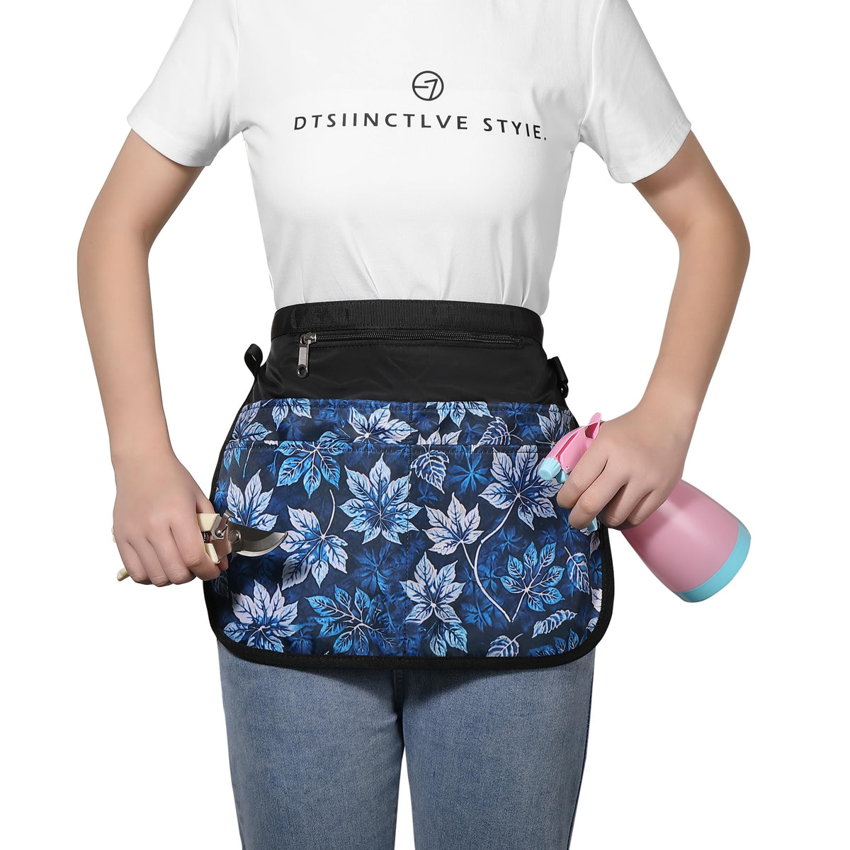 Side view of Bafelia Garden Apron showing 5 pockets and easy access.