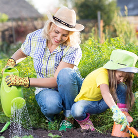 Bamllum gloves shield hands from scratches and dirt while weeding and pruning.