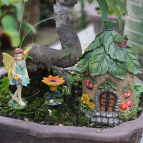 BangBangDa miniature mushrooms and animal friends spark playful fairy scenes.