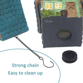 Banllis bottom cleaning plug enables easy seasonal cleaning of the bird house