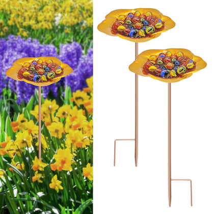 BaokiTook large bee watering station with flower design attracts pollinators and decorates gardens.