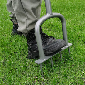 BARAYSTUS foot-bar leverage design enables stable spike insertion.