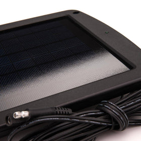 Battery Tender windshield mount solar panel stays securely on your vehicle window