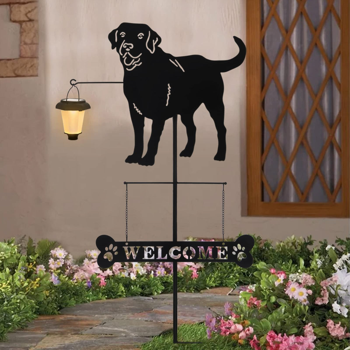 BAYN Labrador with lantern yard light illuminates pathways safely