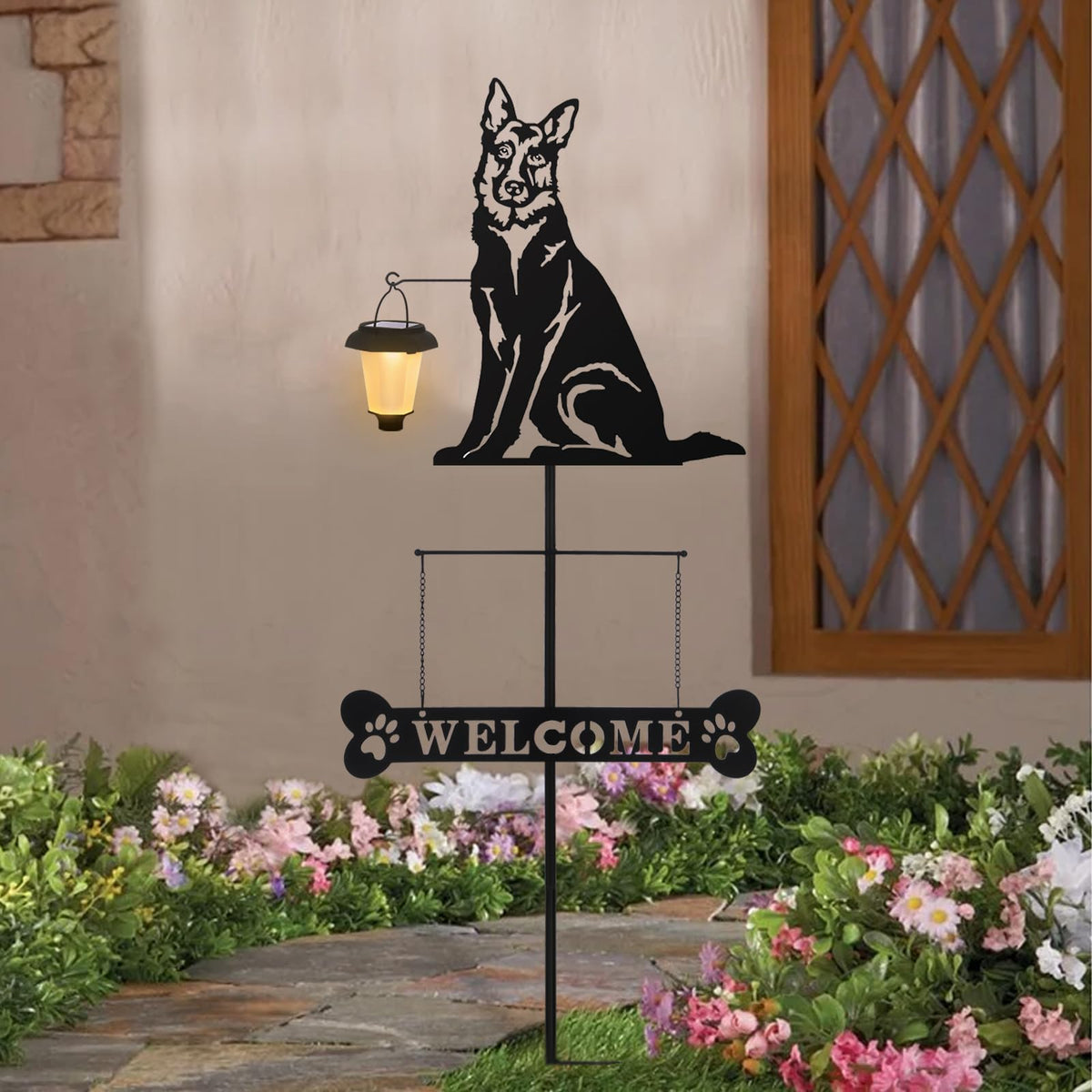 Bayn solar-powered garden light shows the dog silhouette and adds soft illumination.