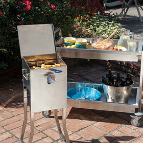 Bayou Classic 700-725 drain valve enables easy oil disposal and cleanup