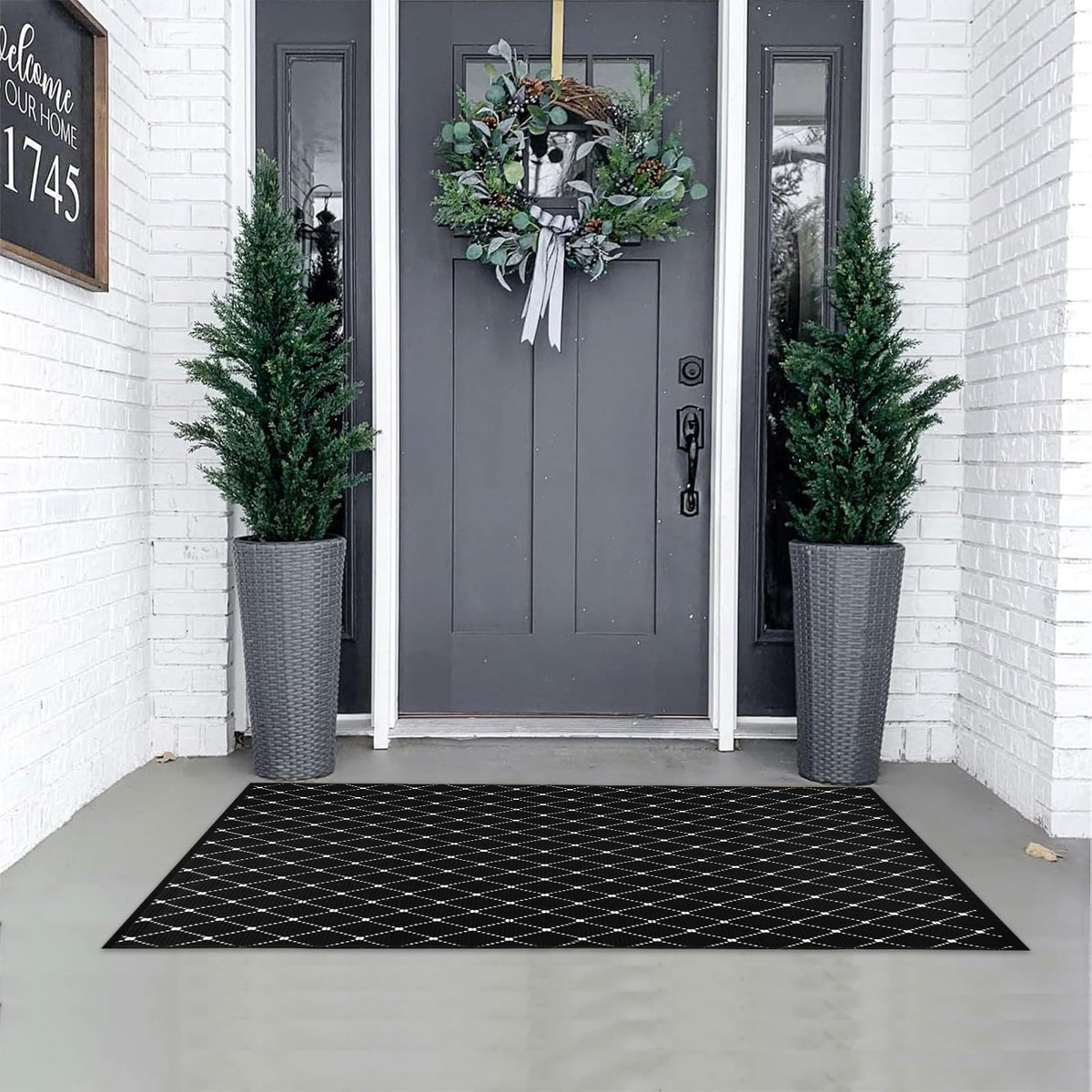 Bazasa cotton rug delivers soft touch and textured surface for cozy spaces.