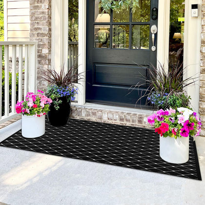 Bazasa front porch rug with black boho design offers durable, washable comfort.