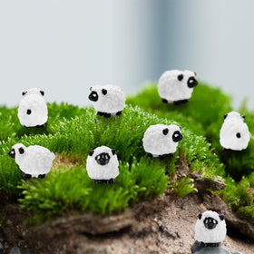 Bbiamsleep tiny, sturdy sheep figures for micro landscapes.