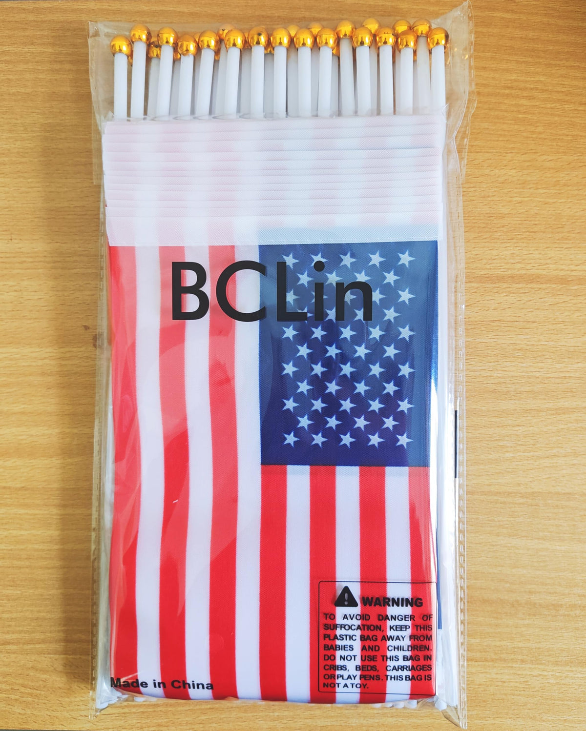 BCLin 50-pack USA flag set enhances backyard and event ambiance