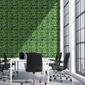 BDUSXYZ ivy privacy screen serves as garden decor and backdrop for events