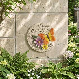 Bechivie garden stone greets guests with a welcoming message
