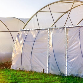 Beeplove PVC-coated spring demonstrates waterproof and corrosion resistance in outdoor use