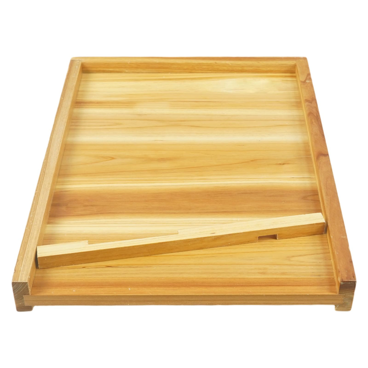 BeeQuestify 10-frame bottom board assembly shows sturdy timber base for reliable hive support.