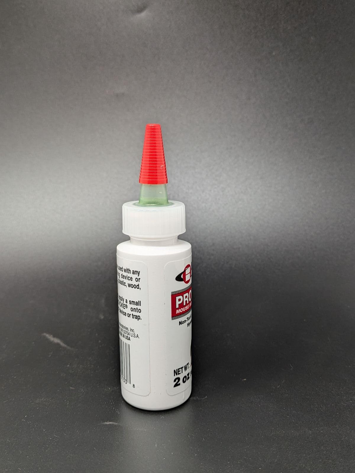Bell Laboratories Provoke gel application demonstrating easy dispensing for traps.
