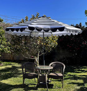 BELLRINO DECRO air vented canopy design improves airflow on sunny days.