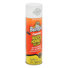 Foam trapping action surrounds nests and insects for controlled outdoor treatment.