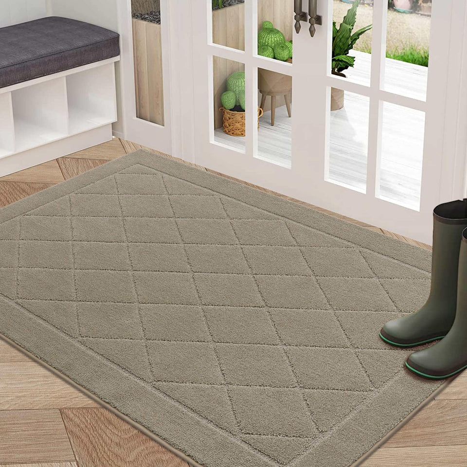 BEQHAUSE Dirt Trapper front door mat in beige with absorbent fibers for entry cleanliness.