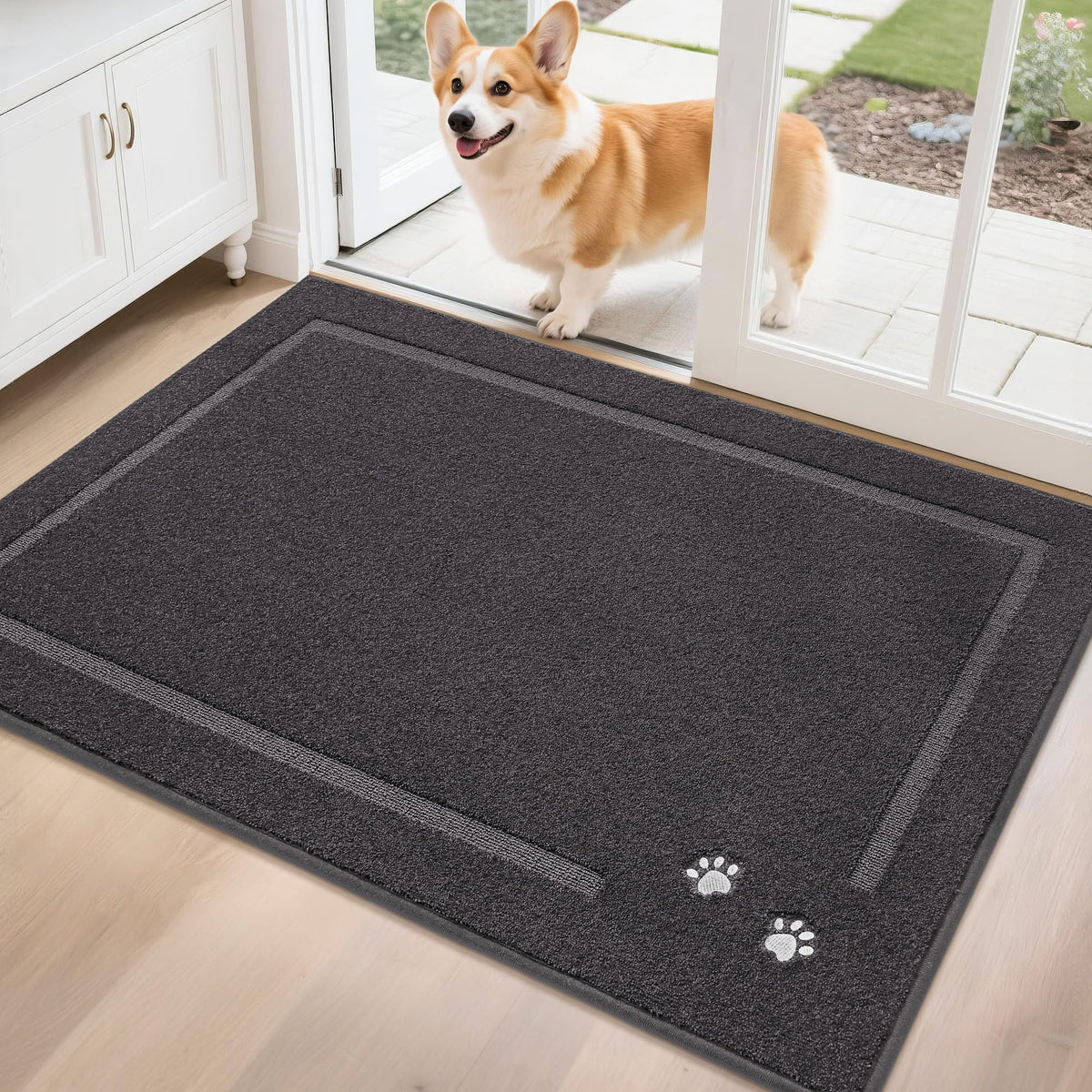 BEQHAUSE dog door mat with dirt-trap design keeps entry floors clean.