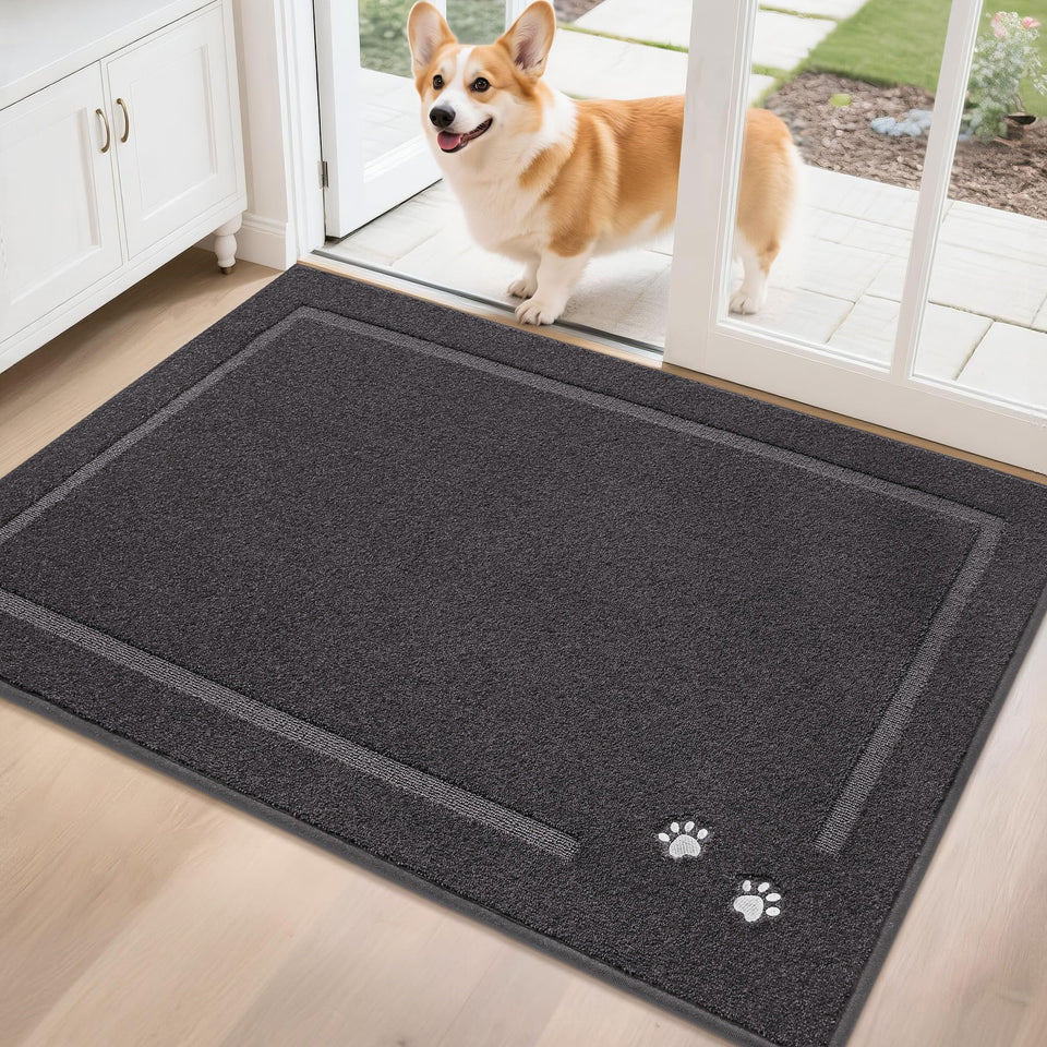 BEQHAUSE dog door mat with dirt-trap design keeps entry floors clean.
