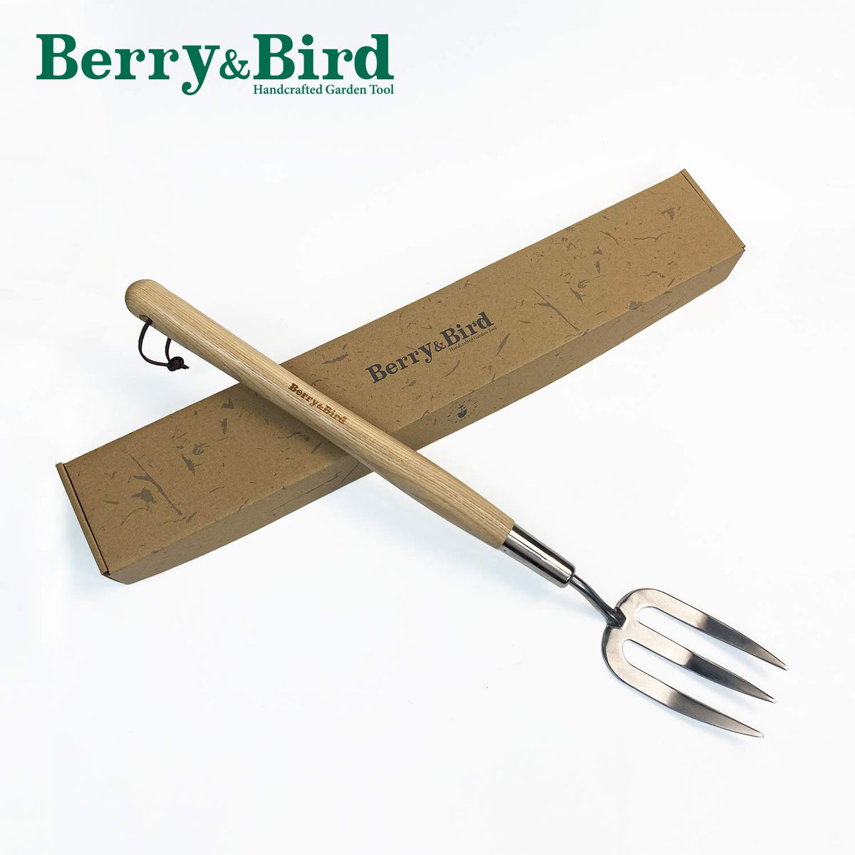 Berry&Bird tool supports cultivating and planting with ease.