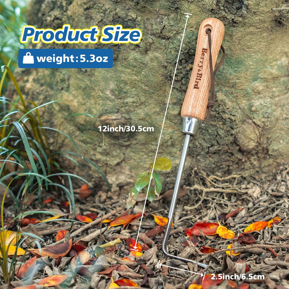 Berry&Bird Garden Hook Weeder suitable for patios and terraces use.